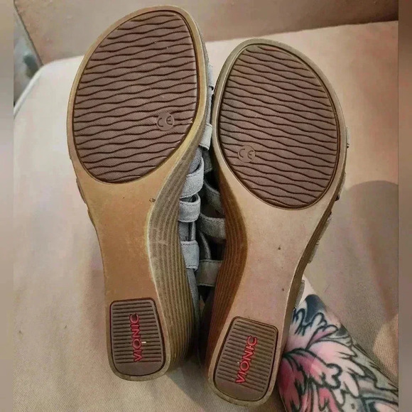 Vionic Kalie Wedge Sandal with Fringe Brown Greige Size 7 - Picture 6 of 7